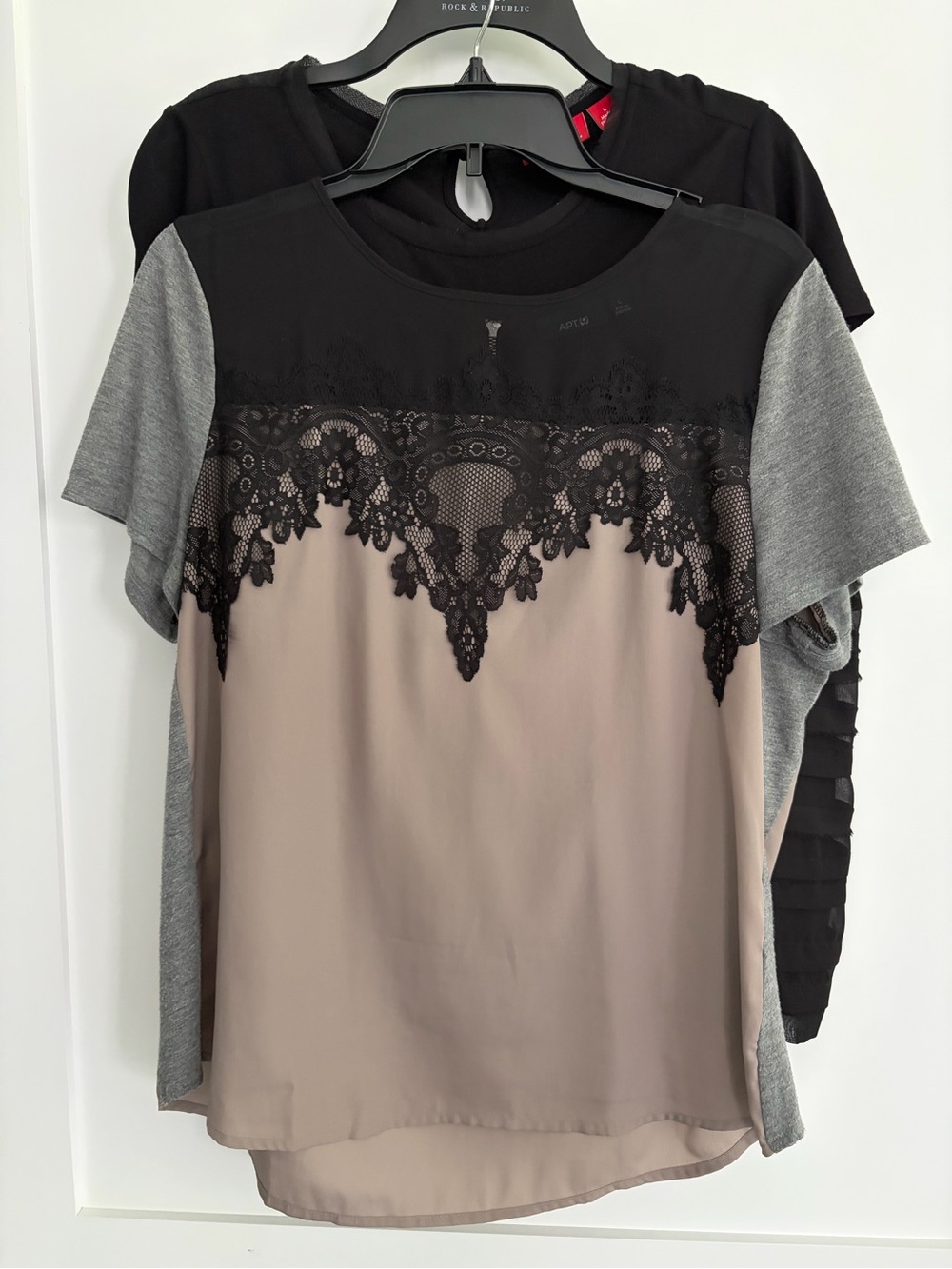 Elle black Dress short sleeve shirt and lace embellished t-shirt
